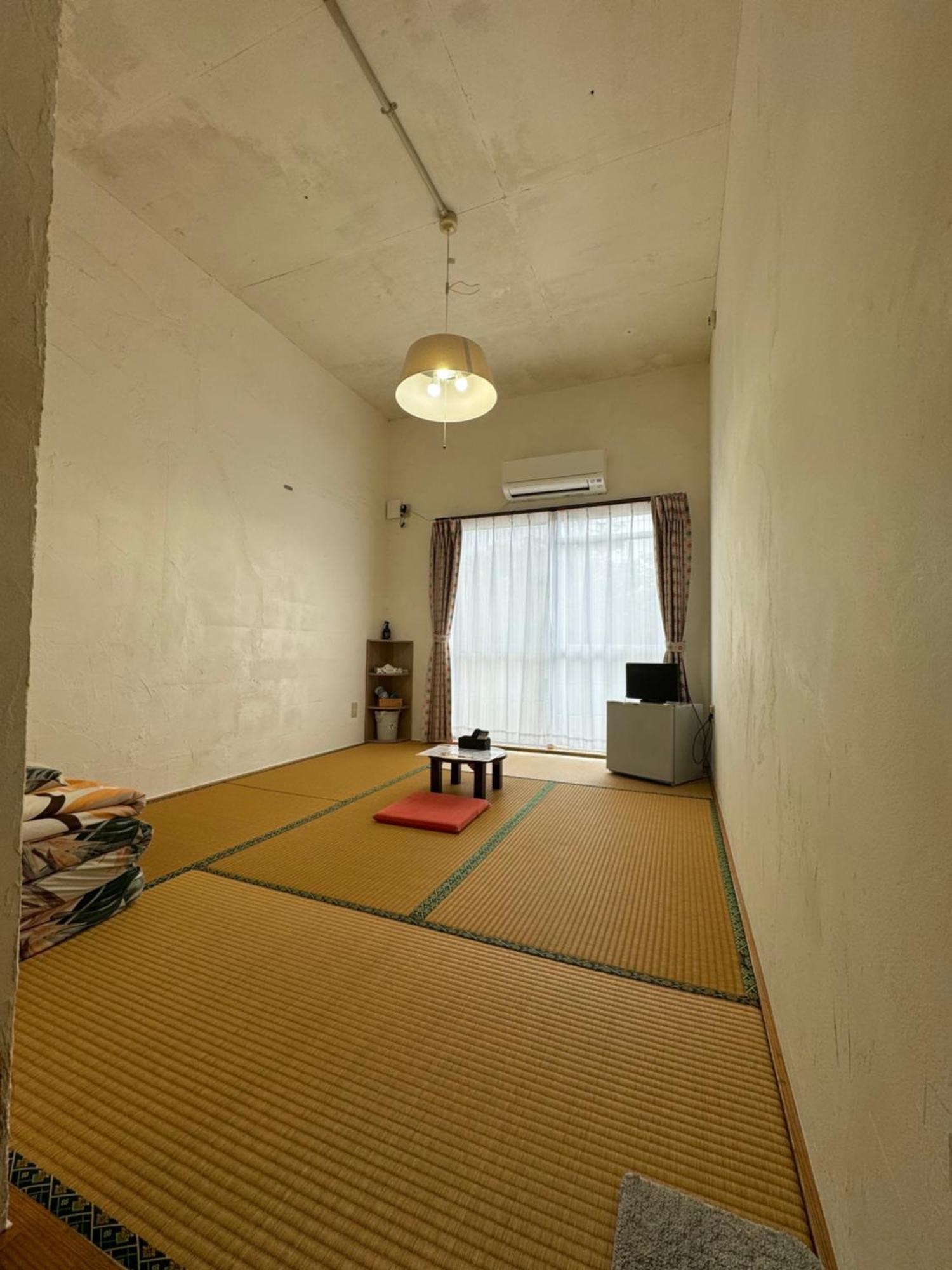 Guesthouse Iyonchi ซามามิ ภายนอก รูปภาพ