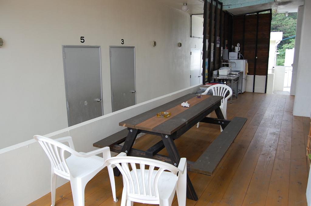 Guesthouse Iyonchi ซามามิ ภายนอก รูปภาพ